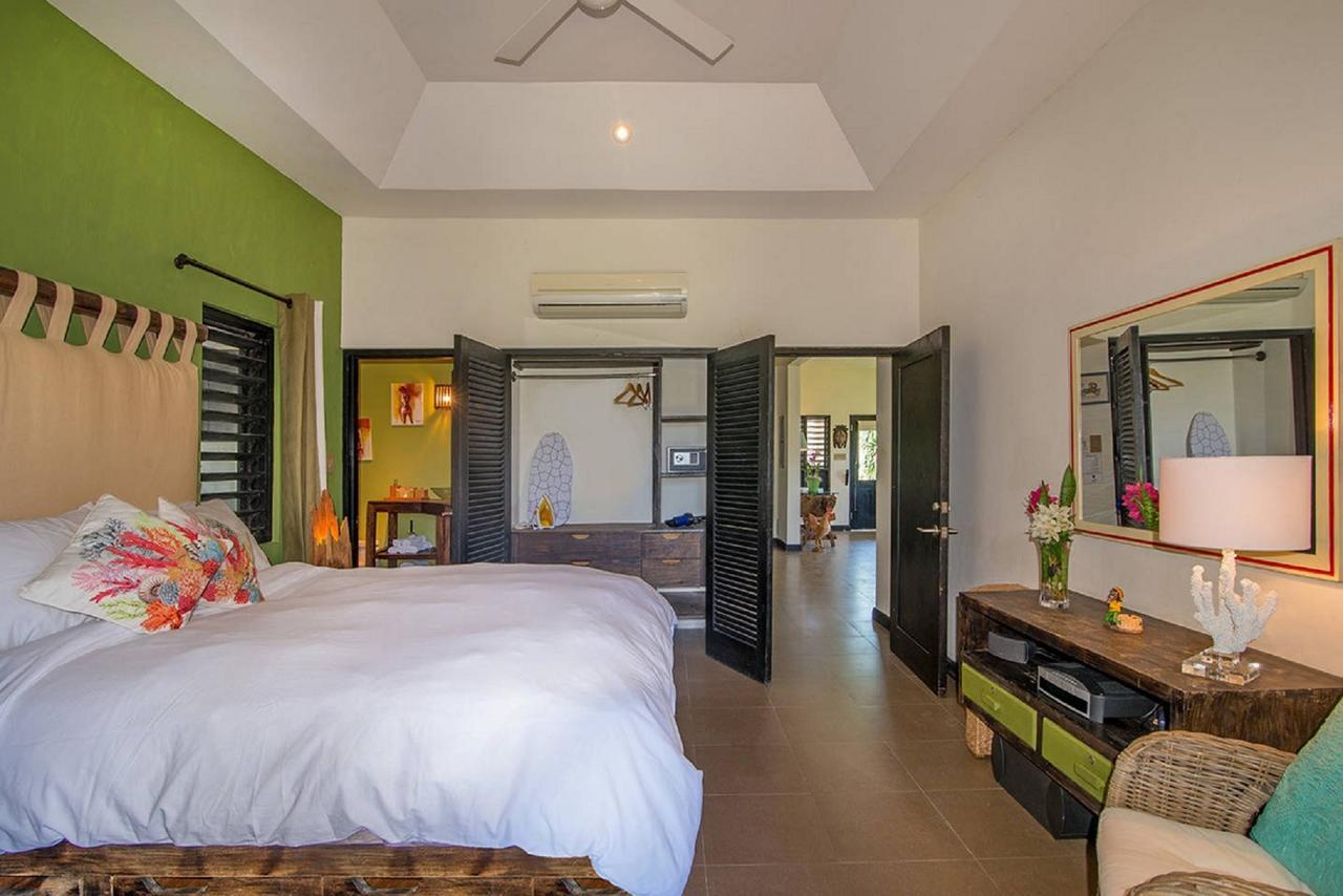 Luxury Villa Sleeps 6, Beach Access, Montego Bay Eksteriør billede